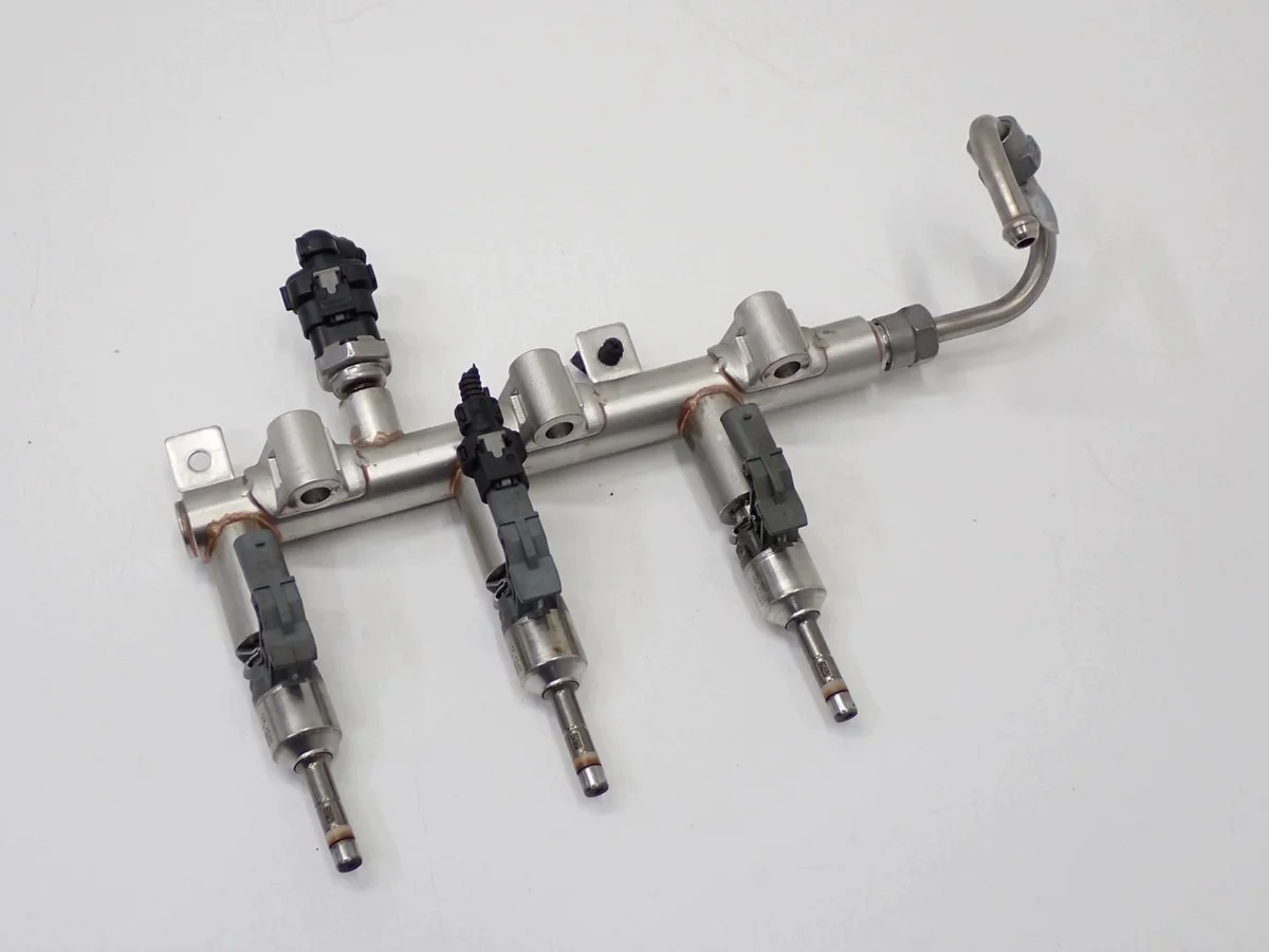 Rampe injecteur Fiat Tipo II 1.0 Turbo