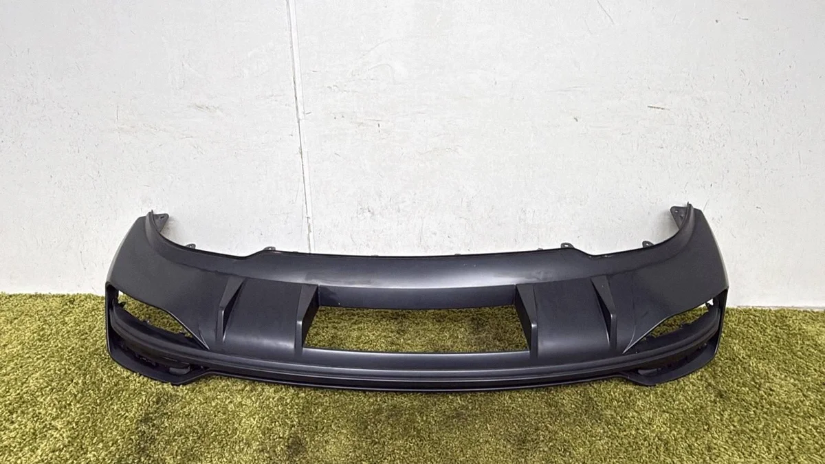 Audi Q3 II 83A807568B Bakre Diffusor