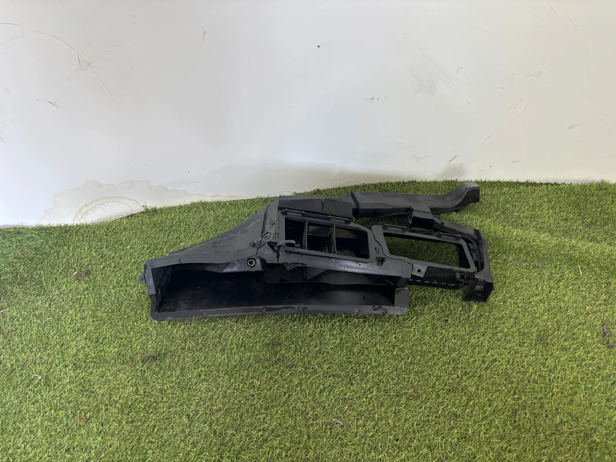 Mercedes GLK X204 Intake Air Flap Right A2048300544