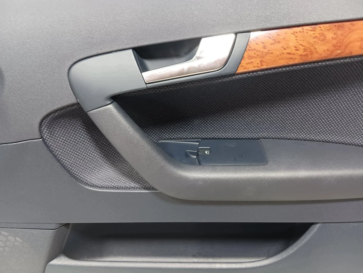 Türverkleidung vorne rechts Audi A3 Sportback 8P 8P4867106 image 4