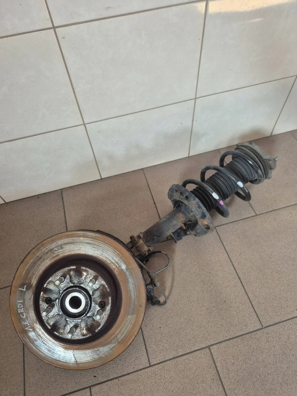 Kia Ceed McPherson links voor 54651-J7AC0