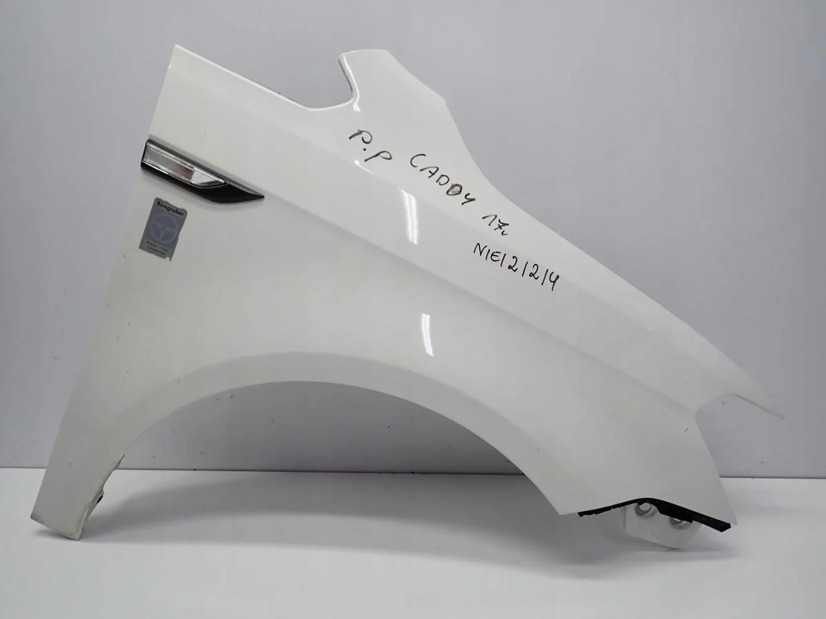 Bumper avant droit VW Caddy 2K 2K5 17R