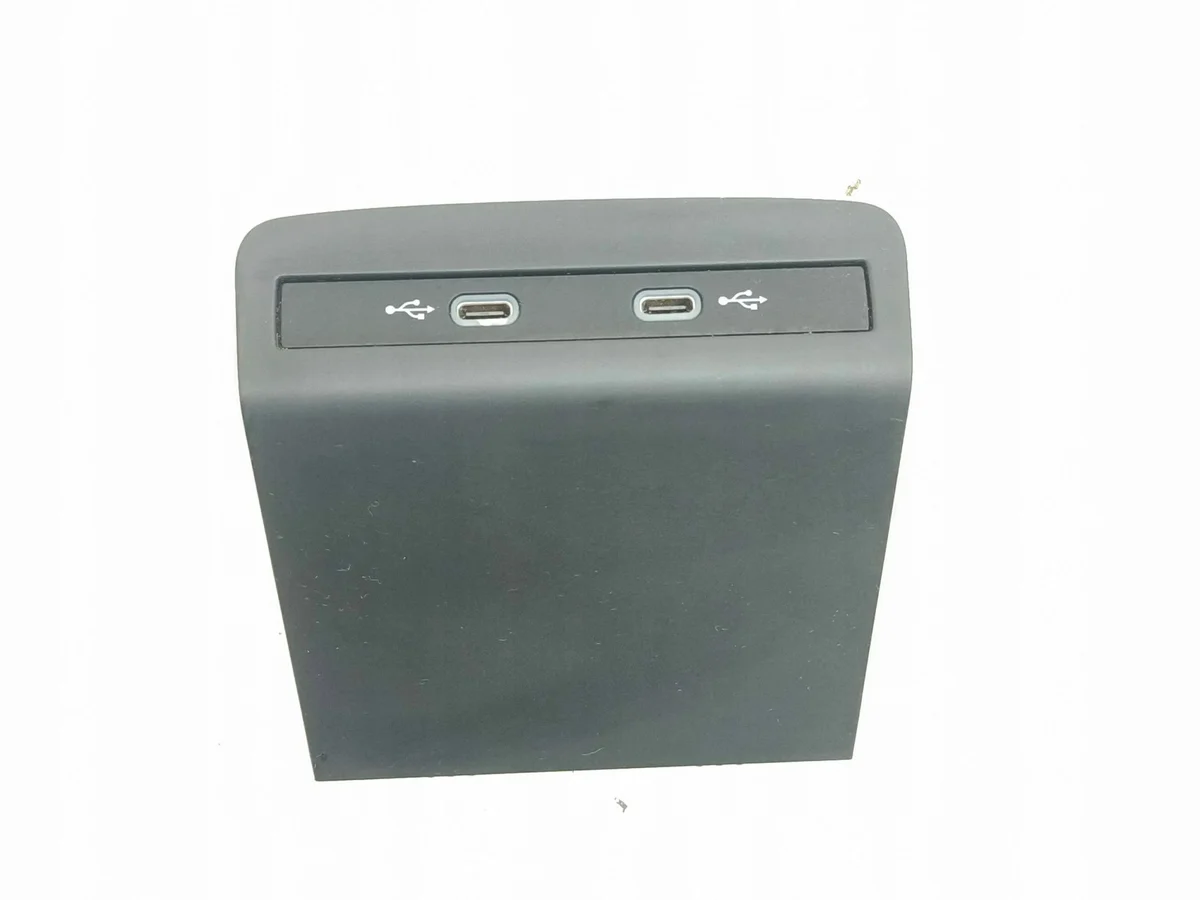 USB-C Port 5NA035736 für VW Tiguan Golf image 2