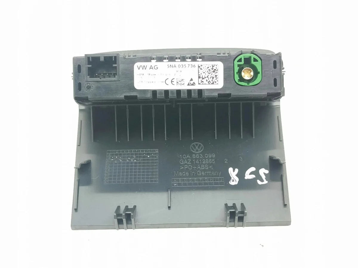 USB-C Port 5NA035736 für VW Tiguan Golf image 6