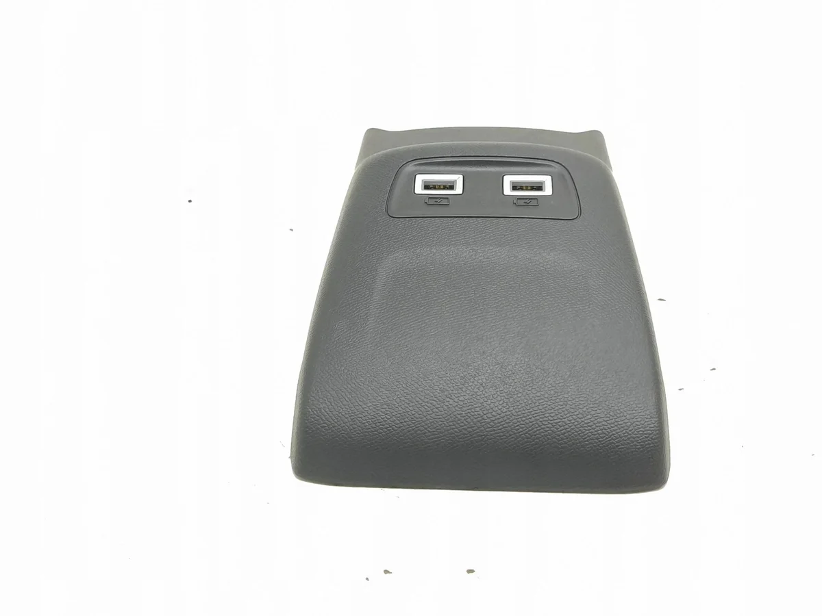 USB-Buchse Peugeot 2008 II 9824732180 thumbnail 4