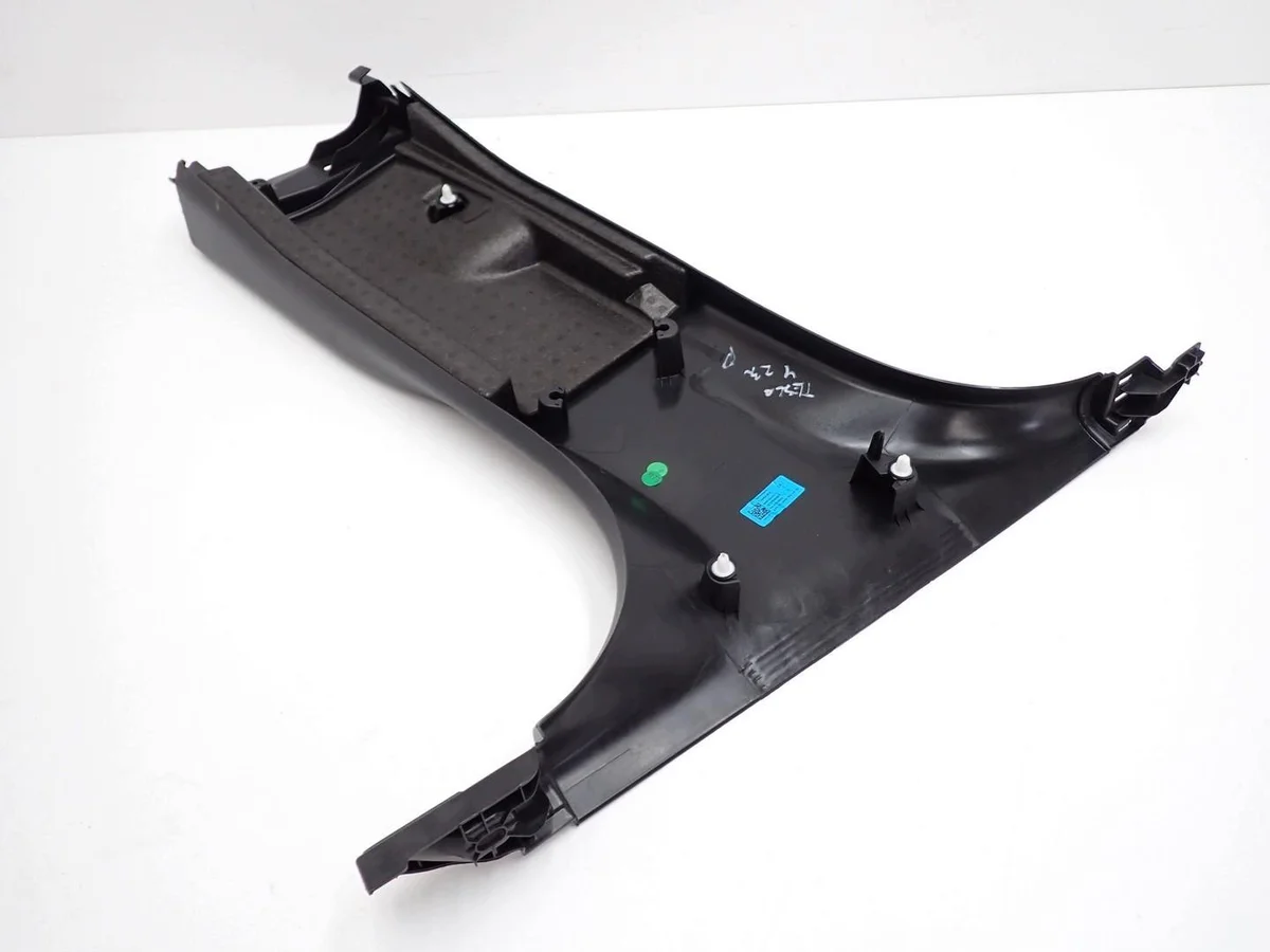 Right Pillar Cover Tesla Model Y 1494624-99-E thumbnail 3