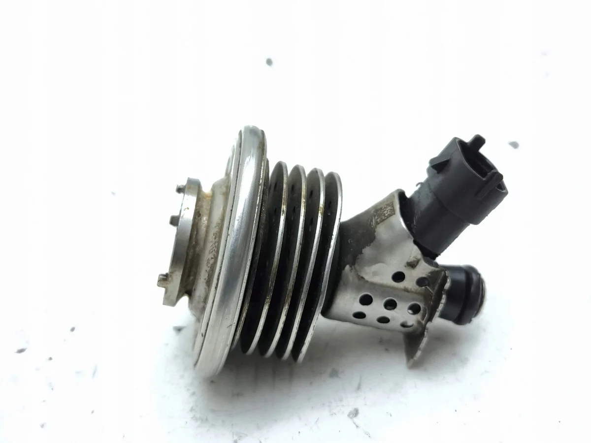 AdBlue Einspritzdüse Mercedes W164 A1644900413 image 3