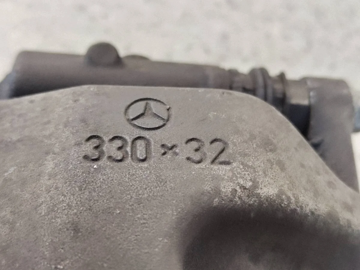 Bremssattel Links Vorne Mercedes E W213 image 5