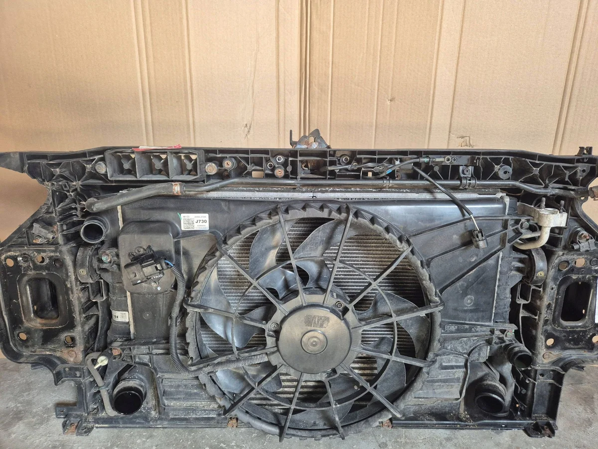 Kia Ceed III 1.6CRDI Front Radiator Pack image 4
