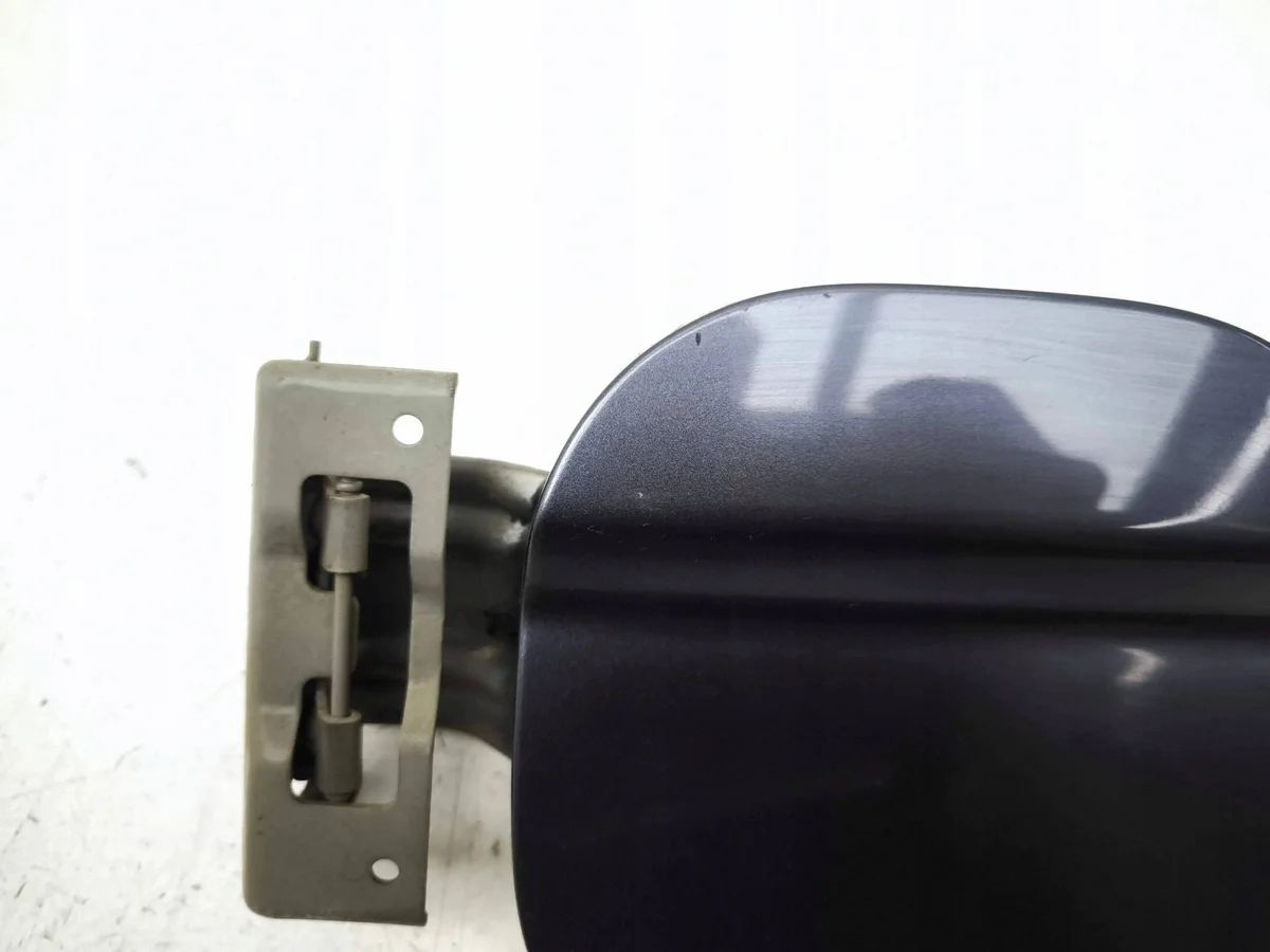 Honda CR-V 2008 - Trappe réservoir image 3