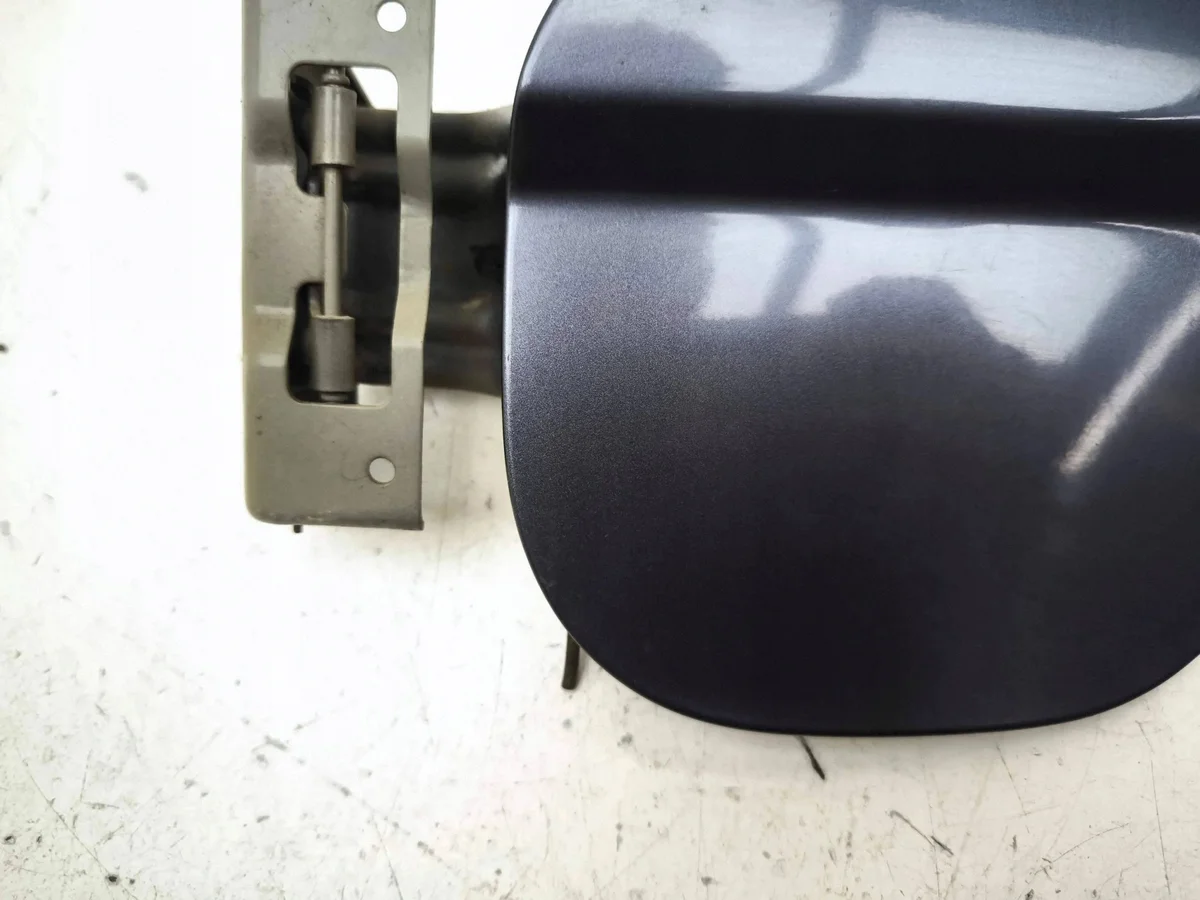 Honda CR-V 2008 - Trappe réservoir image 7