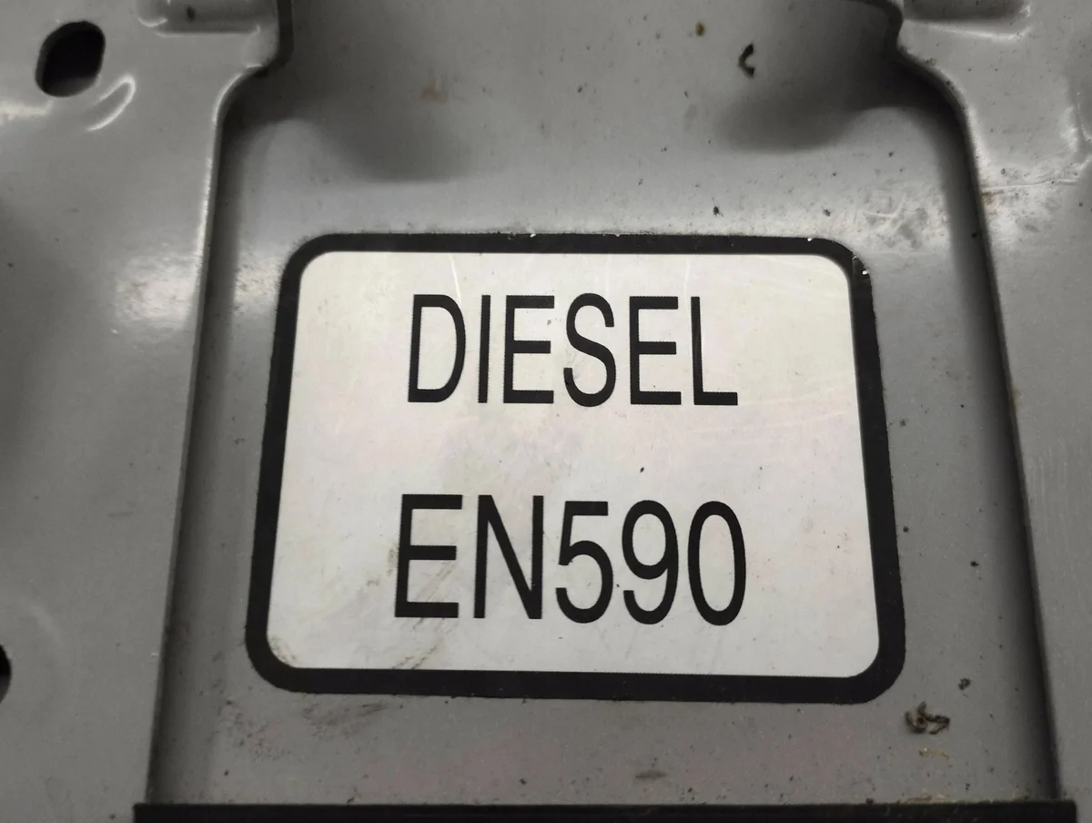 Tapa depósito Peugeot 4007 (2007) OEM AMD168541 image 5
