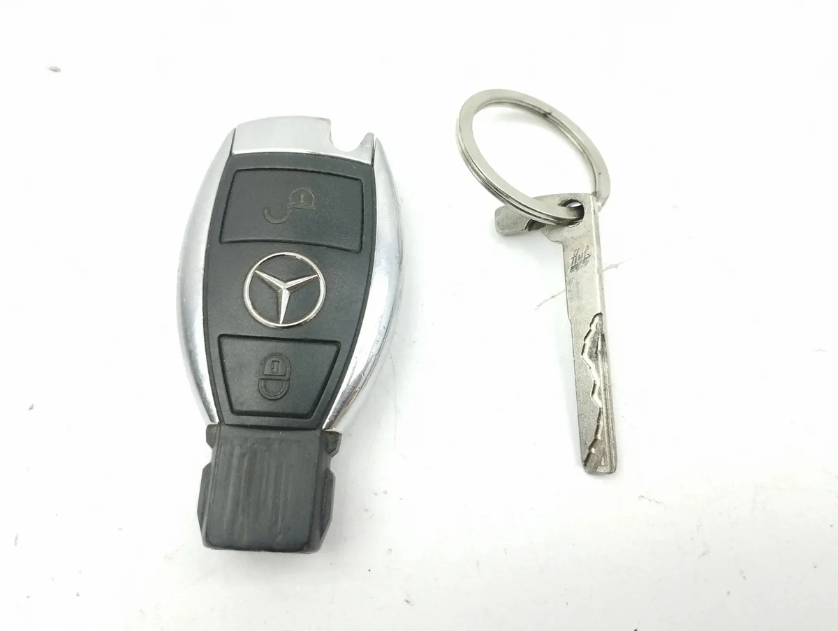 Mercedes W164 Zündschlüssel AMD170434 image 7