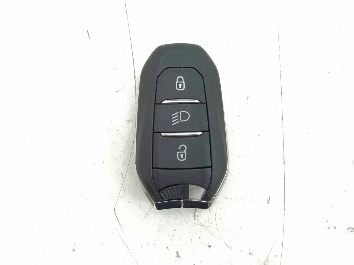 Clé/Carte Peugeot 208 2023 AMD148778 image 2