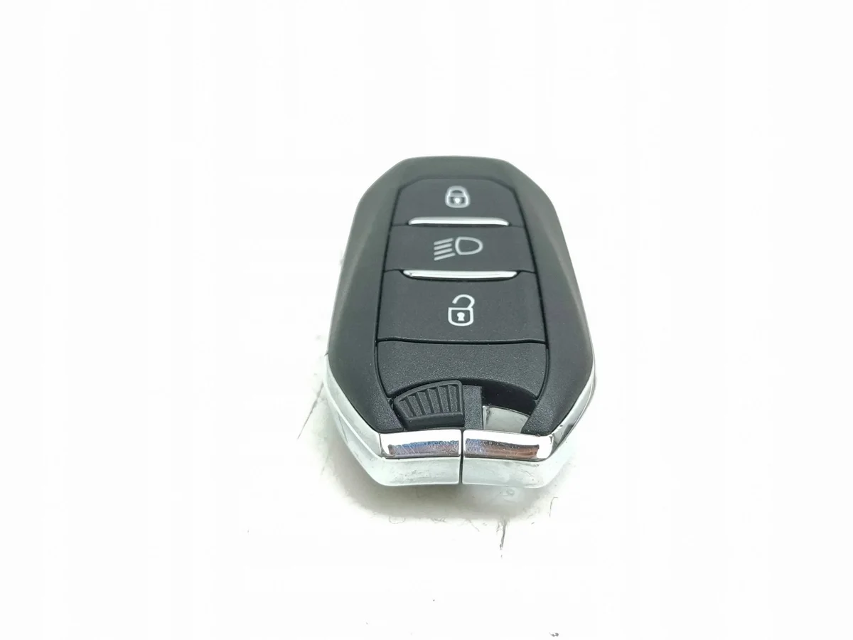 Clé/Carte Peugeot 208 2023 AMD148778 image 7