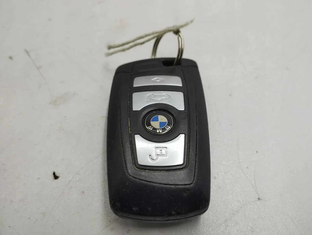 BMW 5 F10 F11 Zündschlüssel AMD168139 image 4