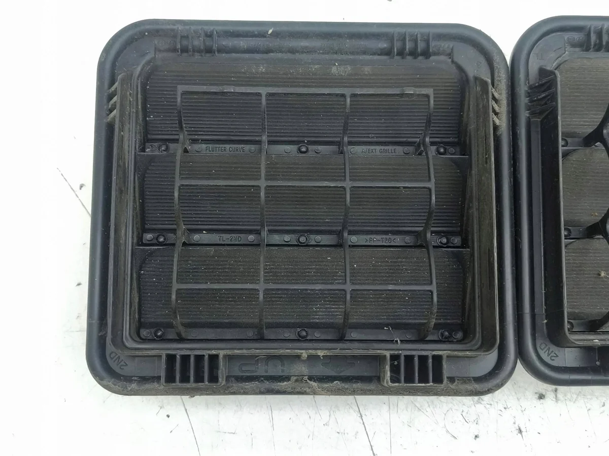 Kia Sportage 2021 Rejilla Trasera OEM 97510D3000 image 8