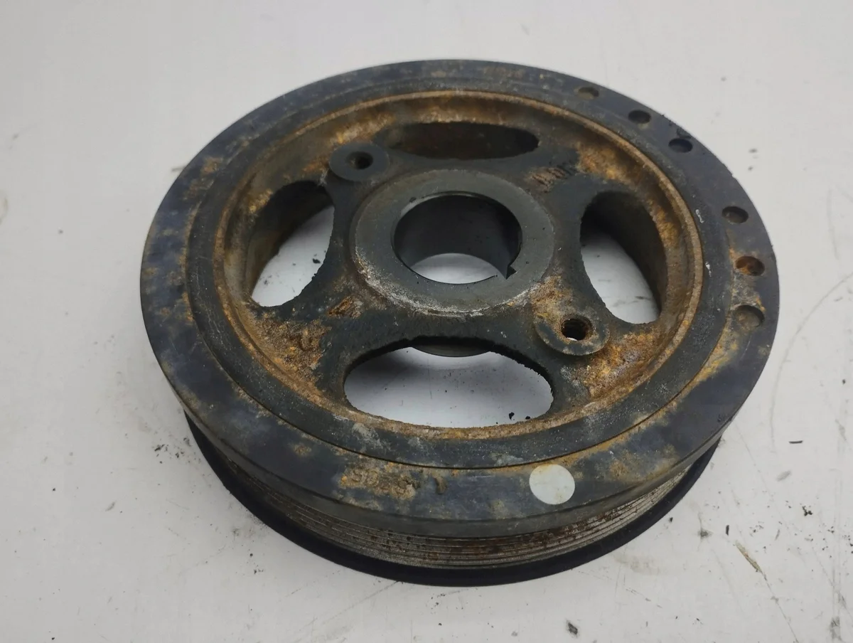 Lexus IS II 2.2 D-CAT Polea Árbol 13408-0R021