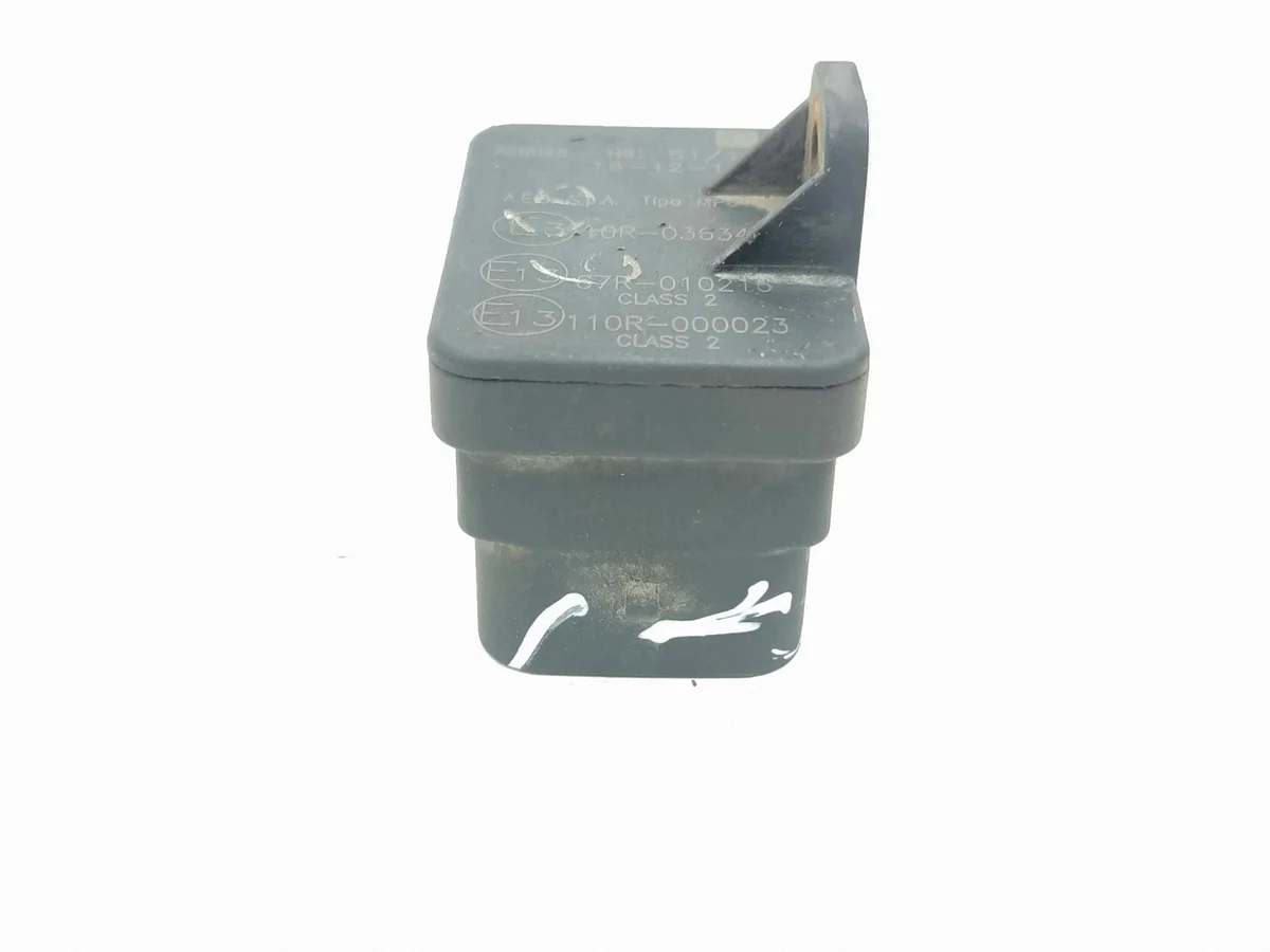 MAP Sensor Chrysler 10R036342 3.8L image 4