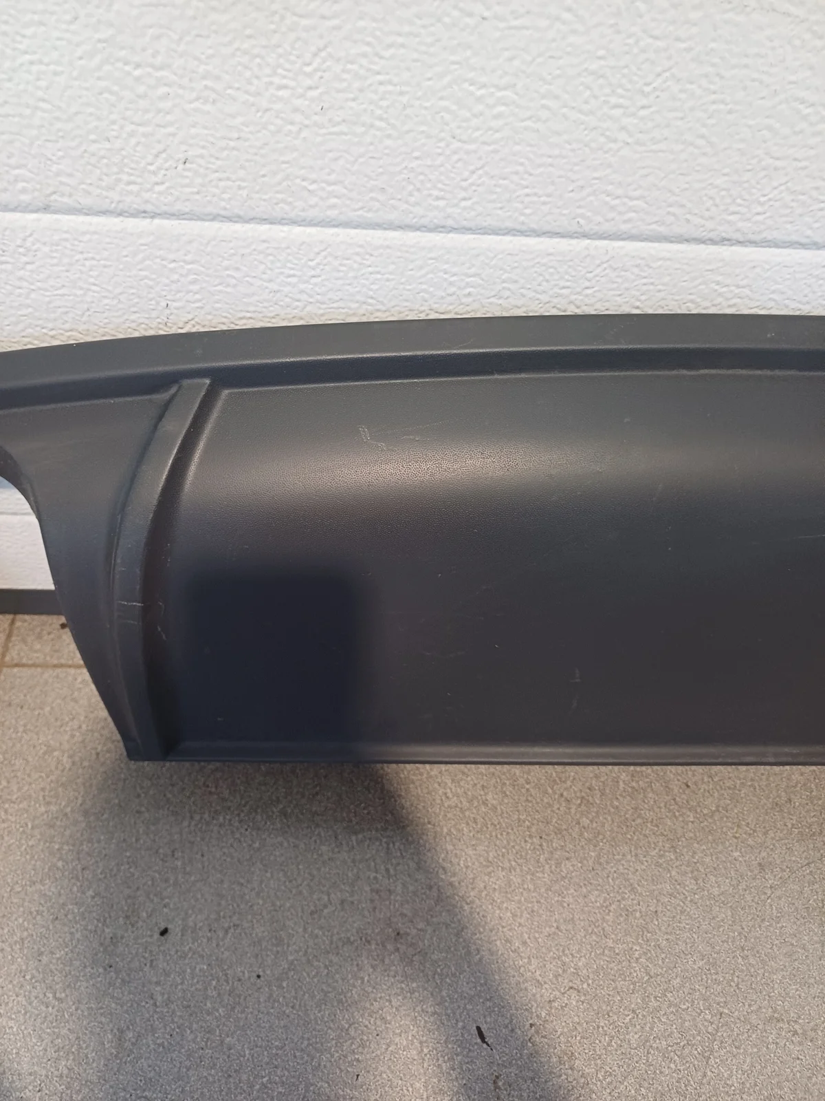Spoiler arrière VW Polo V 6R6807568M image 10
