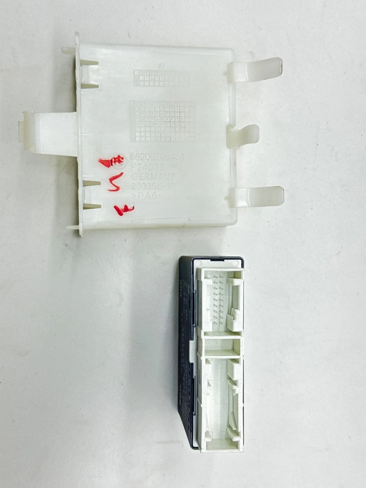 Parktronic module BMW X1 F48 F49 image 3