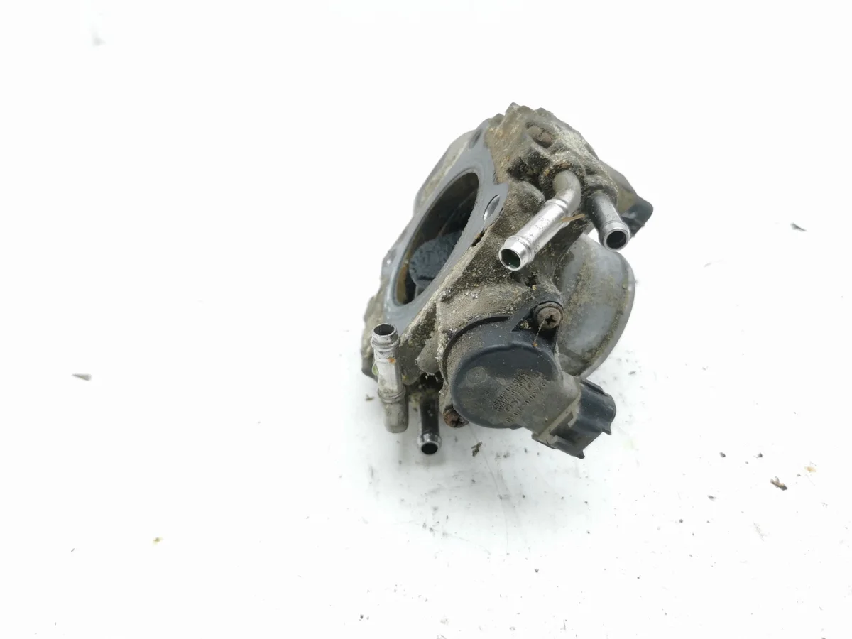 Drosselklappe Toyota Avensis T25 2.2 D4D image 3