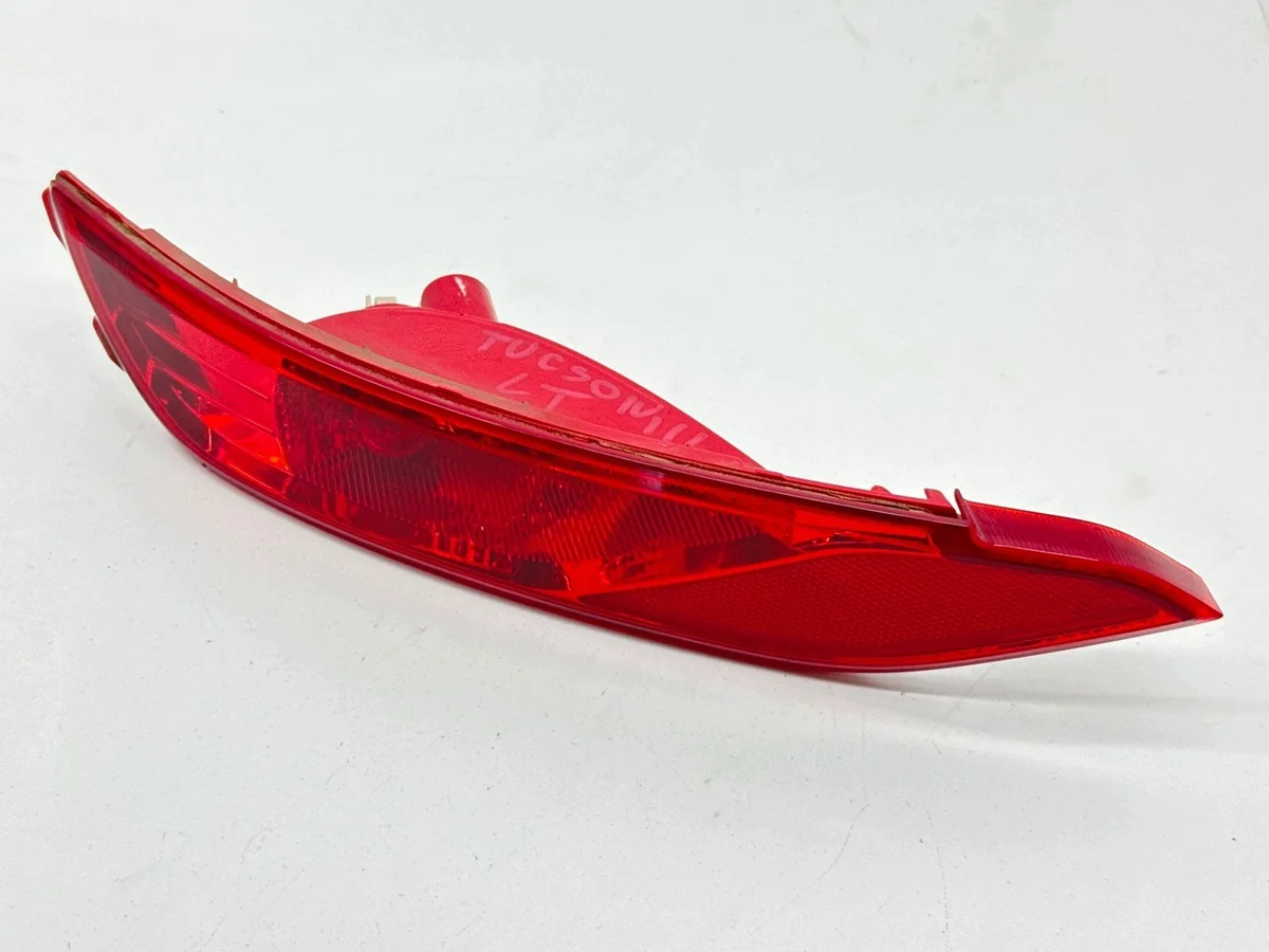 Luz trasera Hyundai Tucson TL Izquierda OEM 92405-D3100