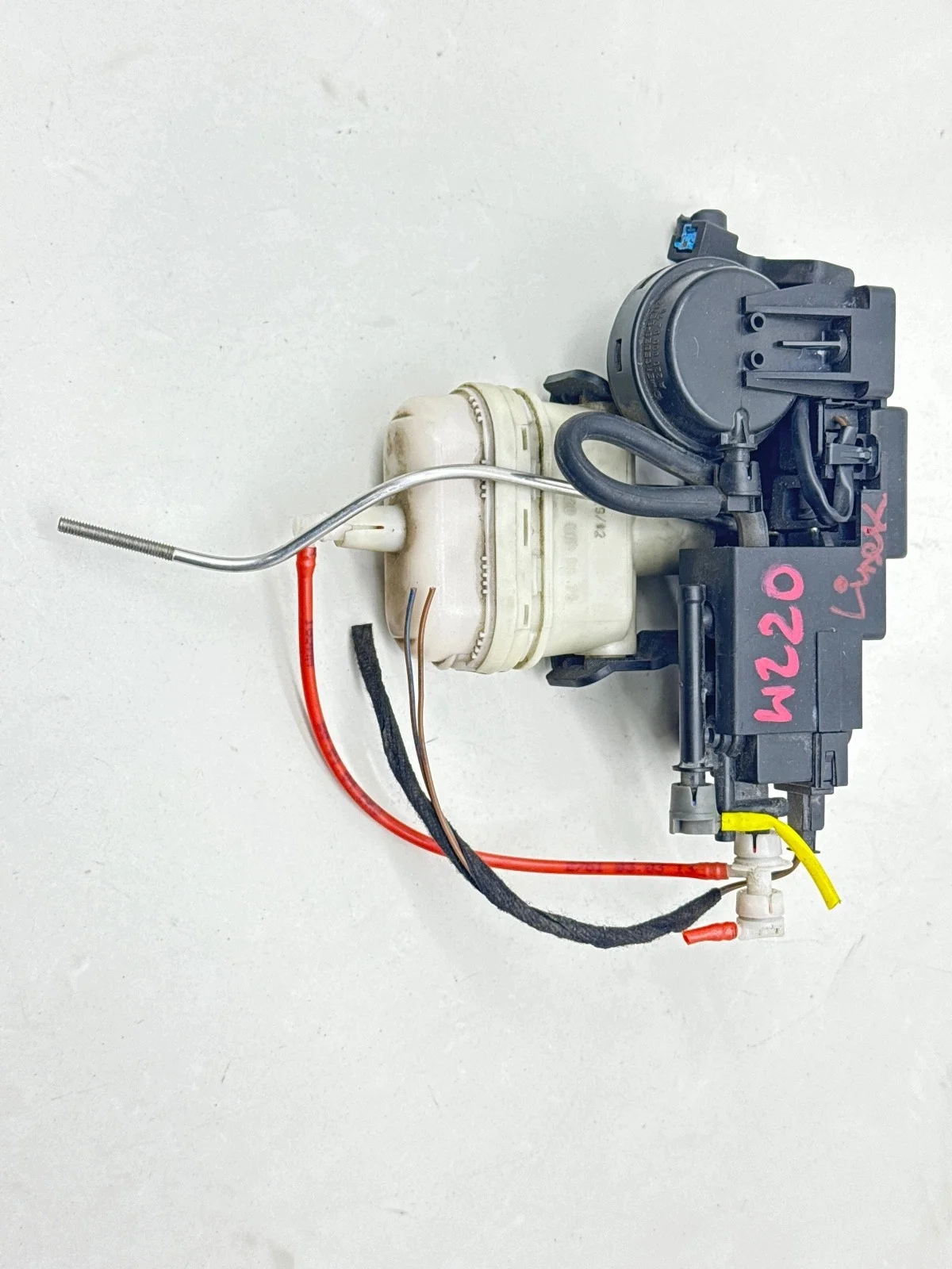 Kofferbakslot Mercedes S W220 A2208000575