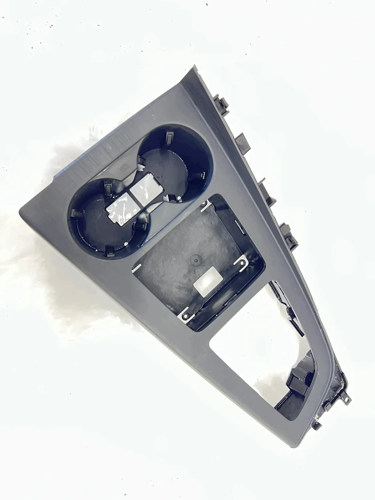 Afdekking tunnel Audi A4 B9 8W1864261C