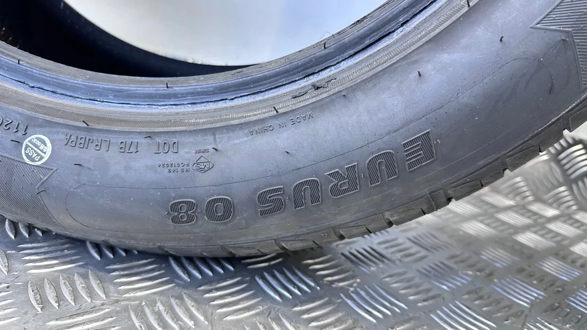 2x Sommerreifen 235/55R19 105V XL image 7