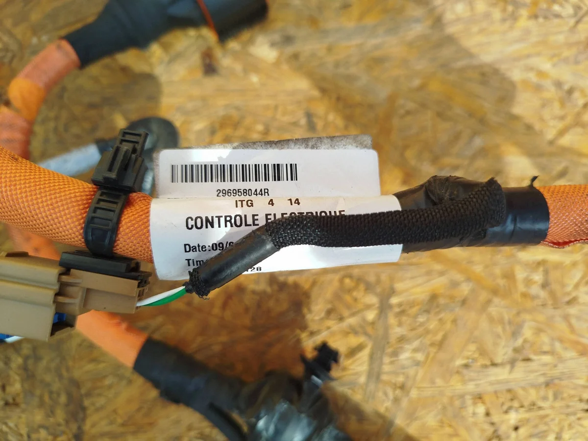 Laadconnector Renault Megane E-Tech 243403255R thumbnail 5