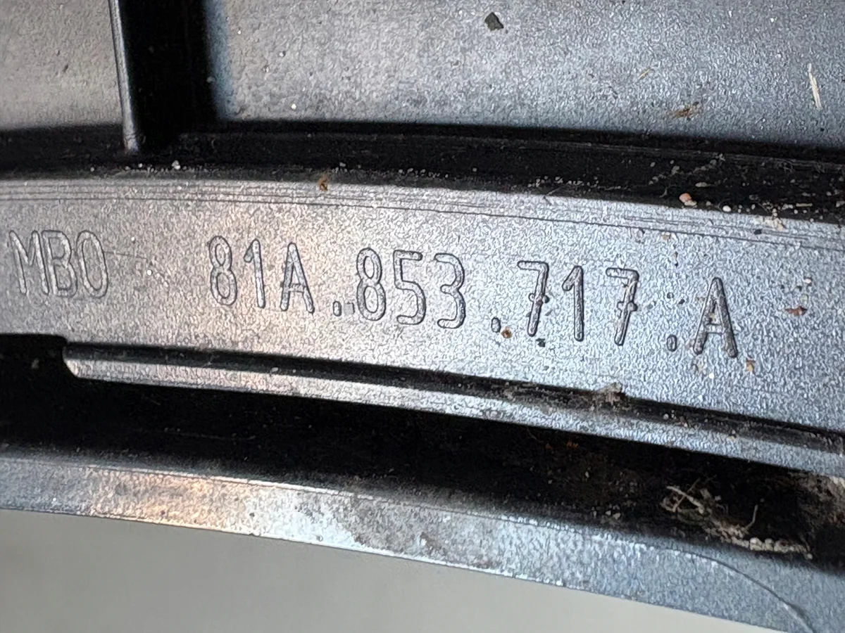 Audi Q2 etulokasuojan lista, vasen image 7