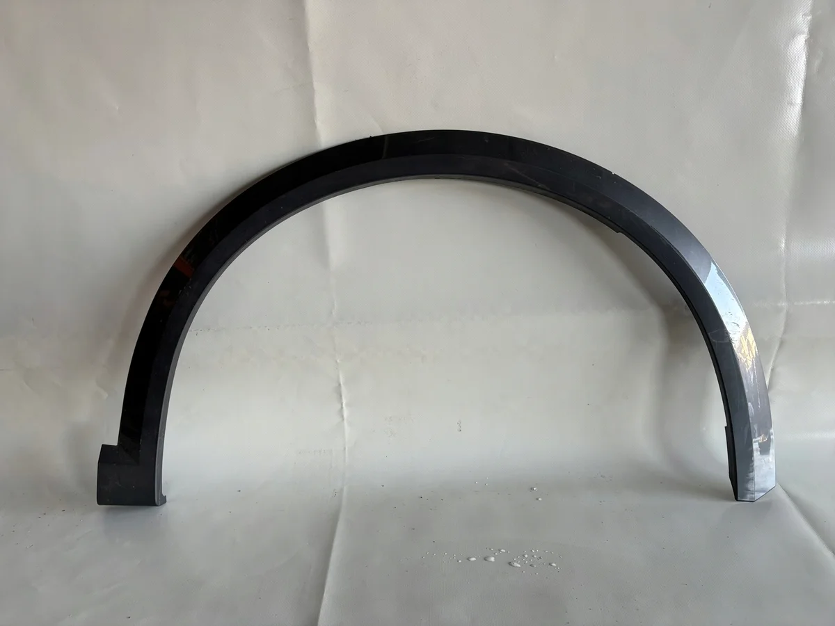 Cupra Formentor Fender Trim Right Front 5FF853718H