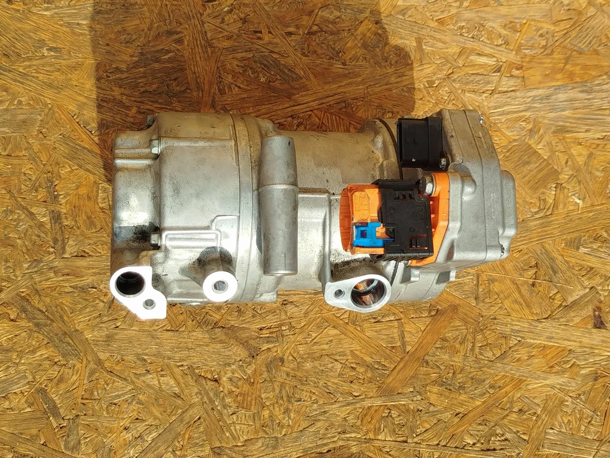 AC-kompressor Renault Megane E-Tech 926007TA0A