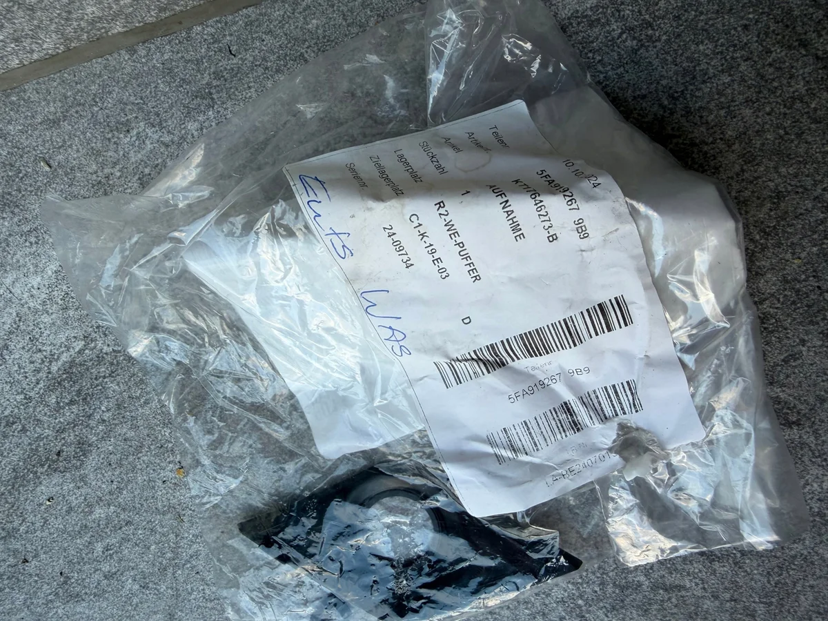 Supporto sensore parcheggio Seat Cupra 5FA919267 thumbnail 4