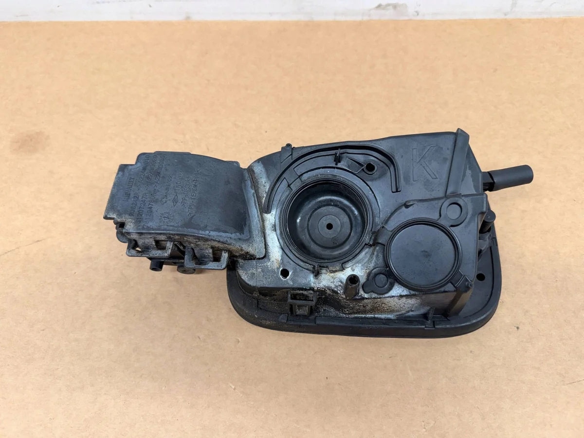 Renault Megane IV Kombi Klappe Tankdeckel image 3