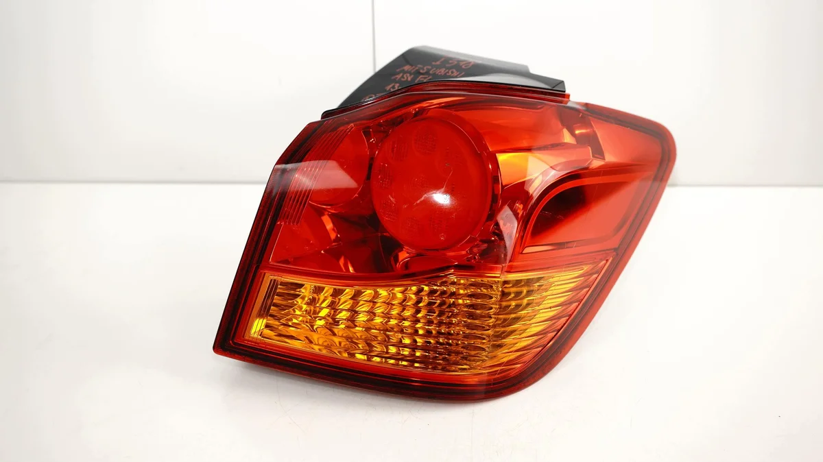 Feu arrière droit Mitsubishi ASX 13-19
