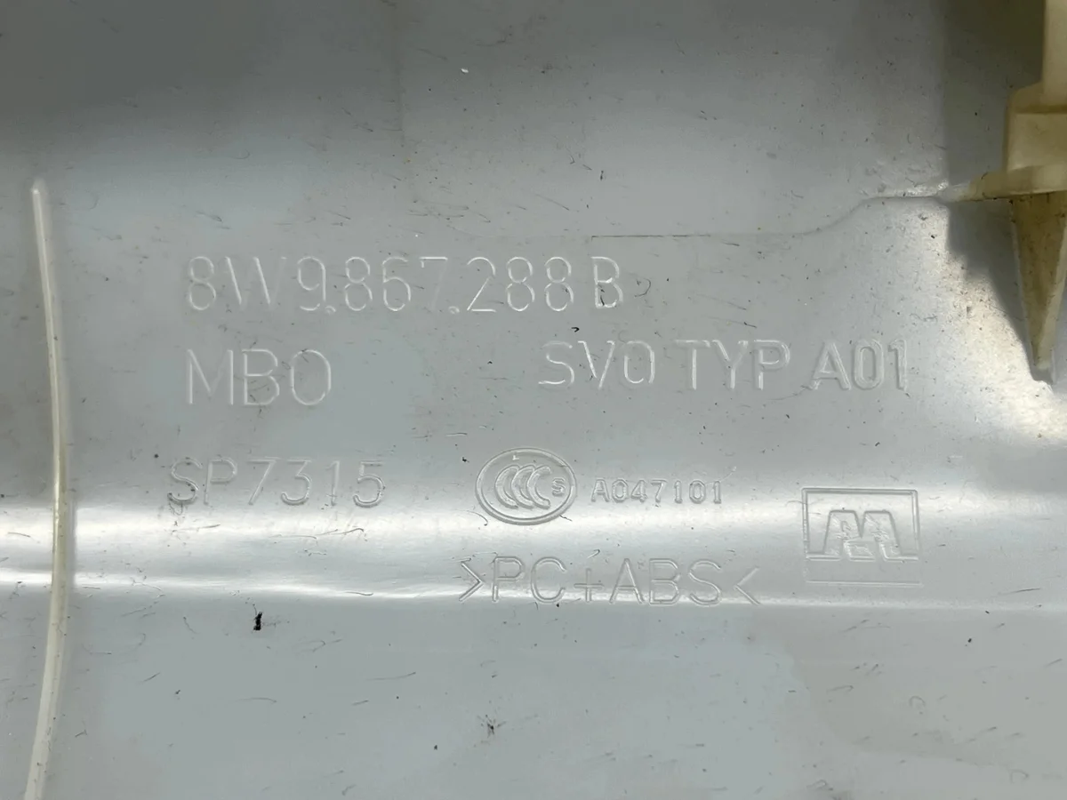 Abdeckung Säule rechts hinten Audi A4 B9 8W9867288B thumbnail 3