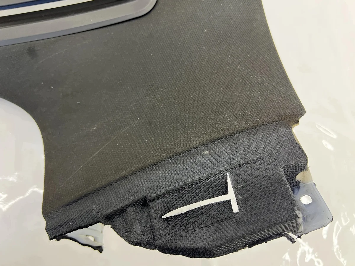 Audi A4 S4 B9 8W Abdeckung Säule oben rechts 8W9867246D image 3