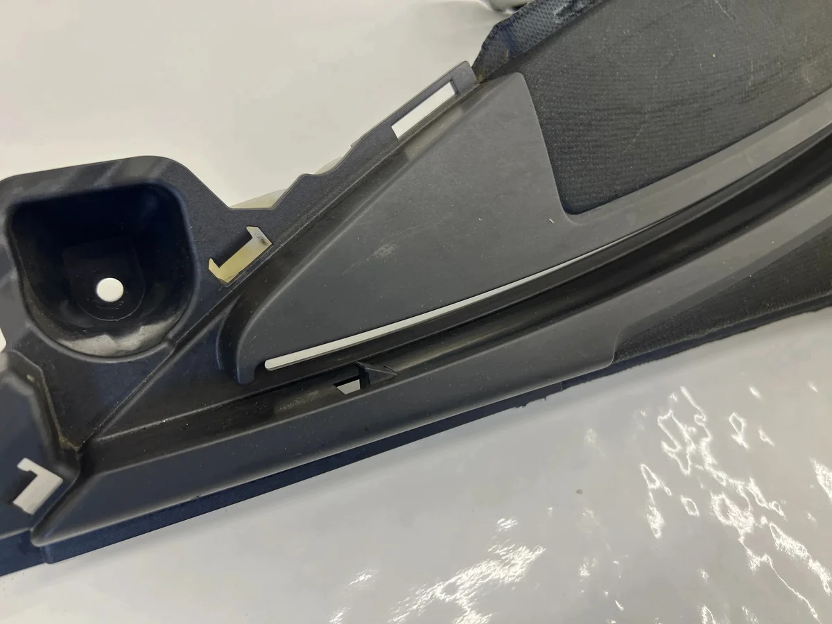 Audi A4 S4 B9 8W Abdeckung Säule oben rechts 8W9867246D image 5