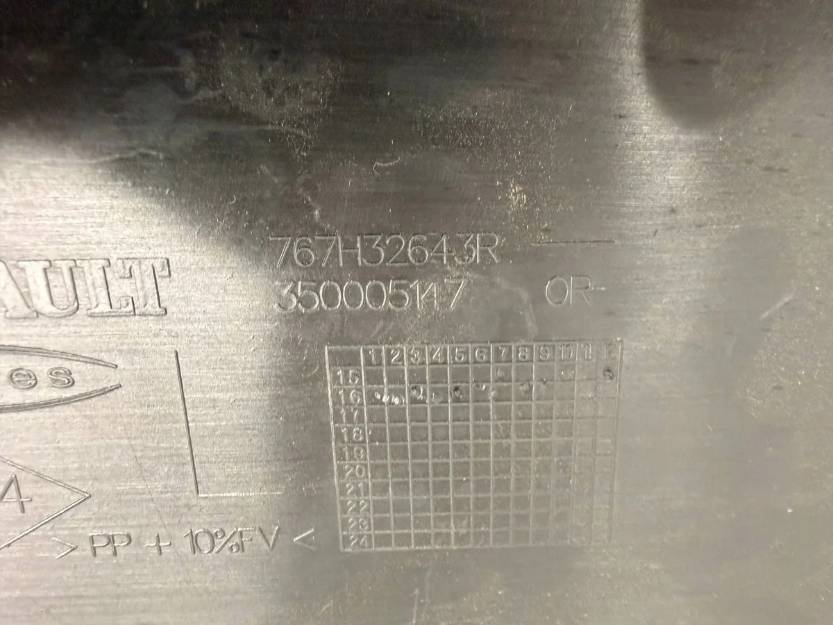 Abdeckung Kofferraum links Renault Megane IV 767H32643R image 6