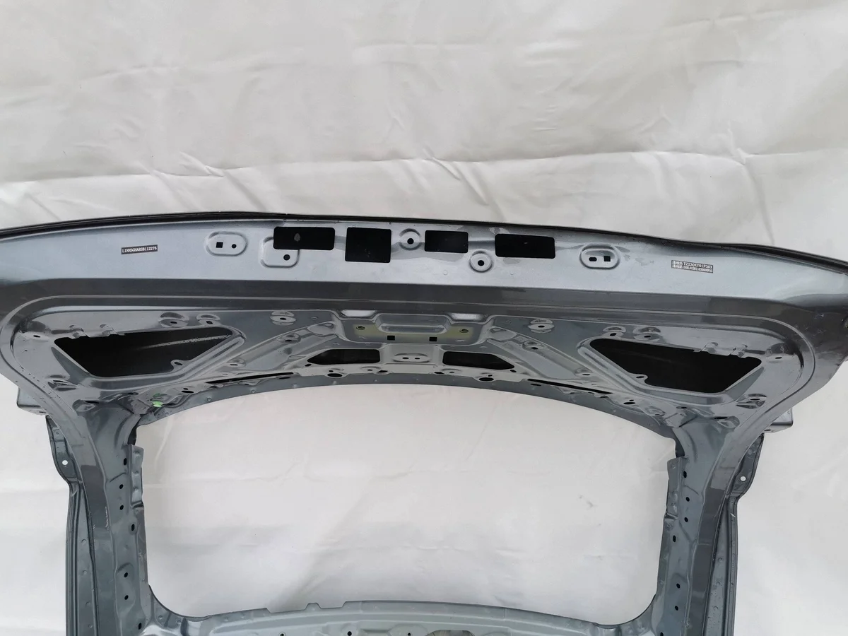XPeng G6 Kofferklep Achter - Gebruikt image 10