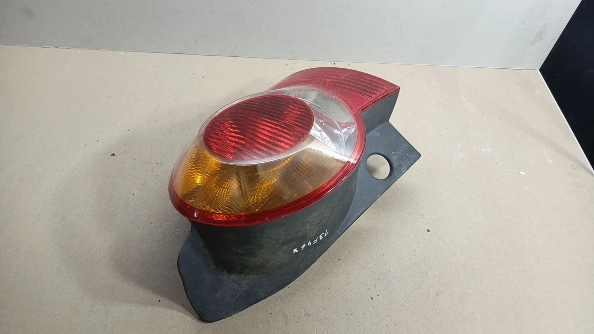 Feu arrière droit Renault Modus 62457-F468 thumbnail 7