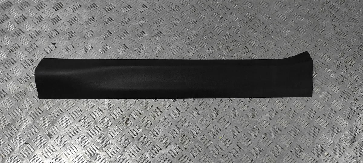 Chevrolet Camaro Sill Trim Strip OEM 423TSAGDG41251GXT48