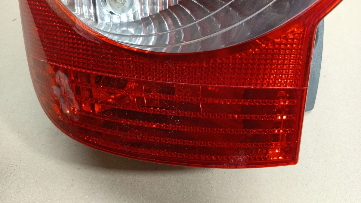 Rückleuchte Links Renault Modus 62456-F422 image 3