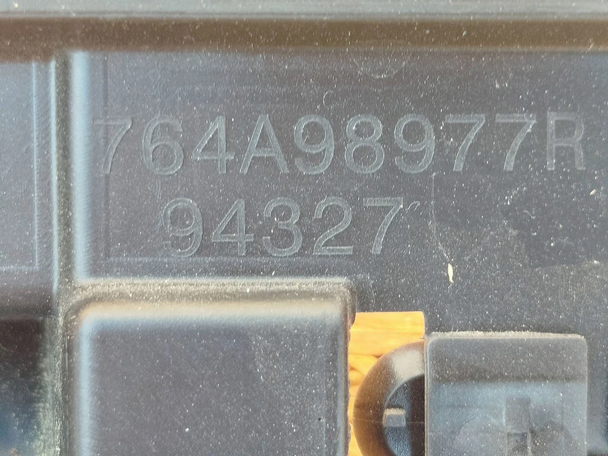 Schwellerverstärkung Renault Megane E-Tech 764A98977R image 3