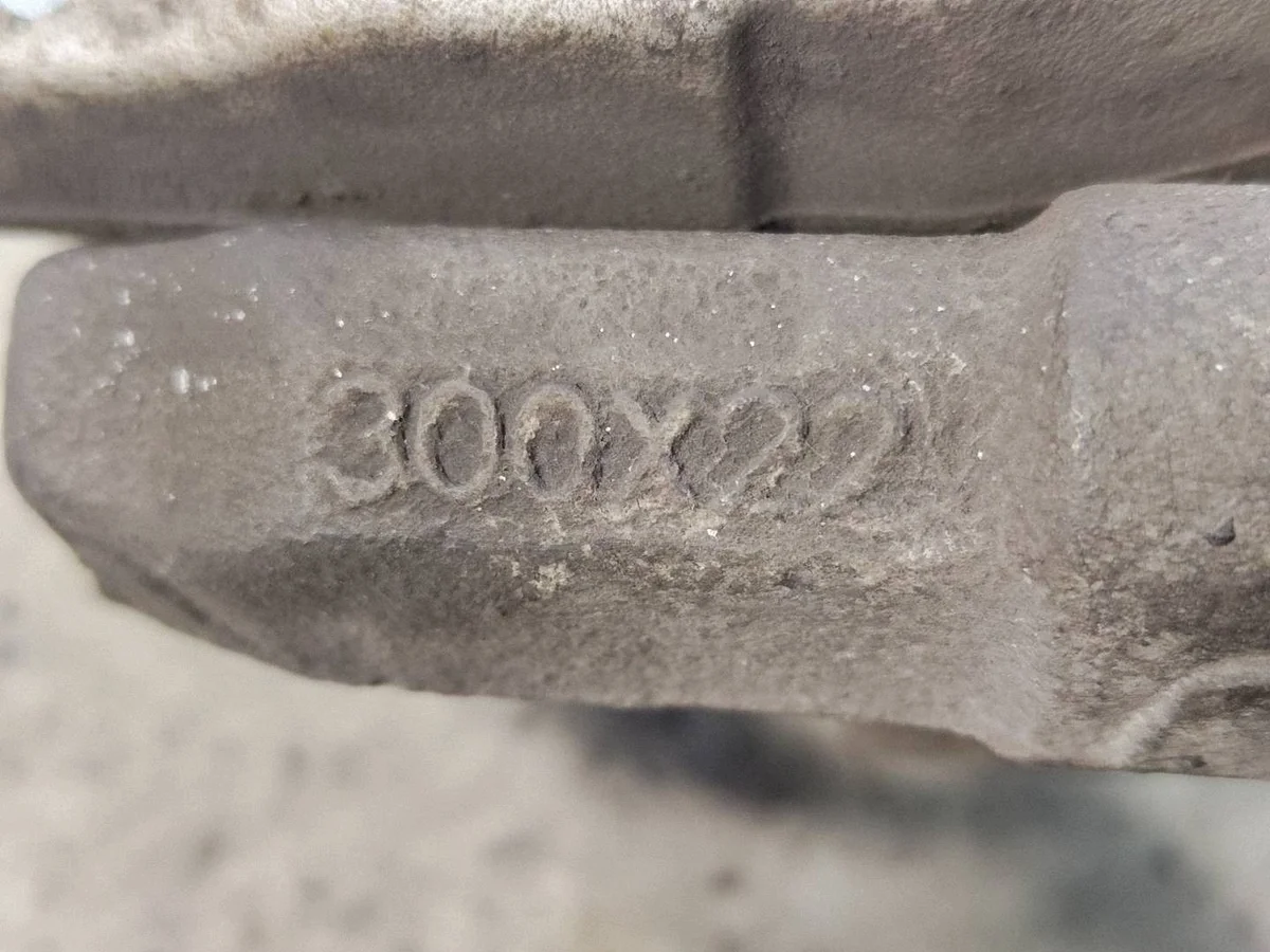 Bremssattel Rechts Hinten Mercedes E W213 image 8