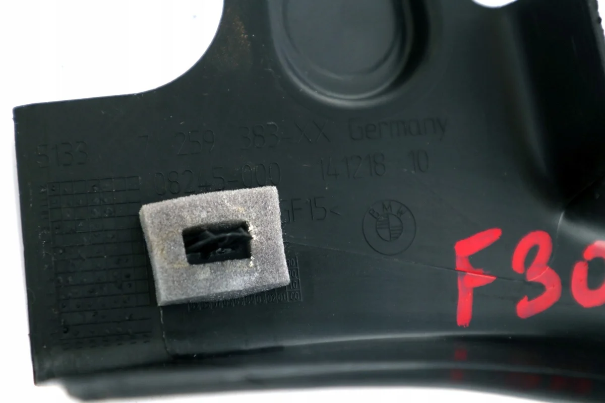 BMW F30 F31 Türzierleiste vorne links image 10