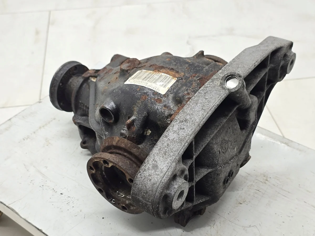 Diferencial BMW Serie 5 E39 33101428499 image 4