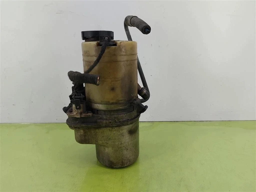 Pompe direction assistée Opel Vectra C 2.2 16V image 3